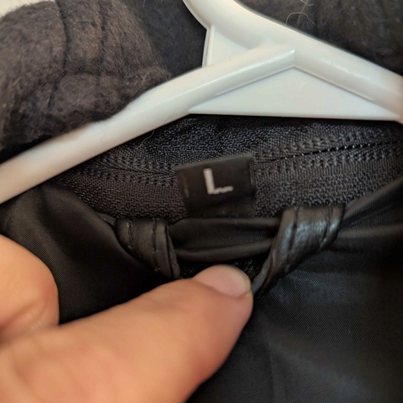 Men's Black Leather Jacket - Picture 2 of 4